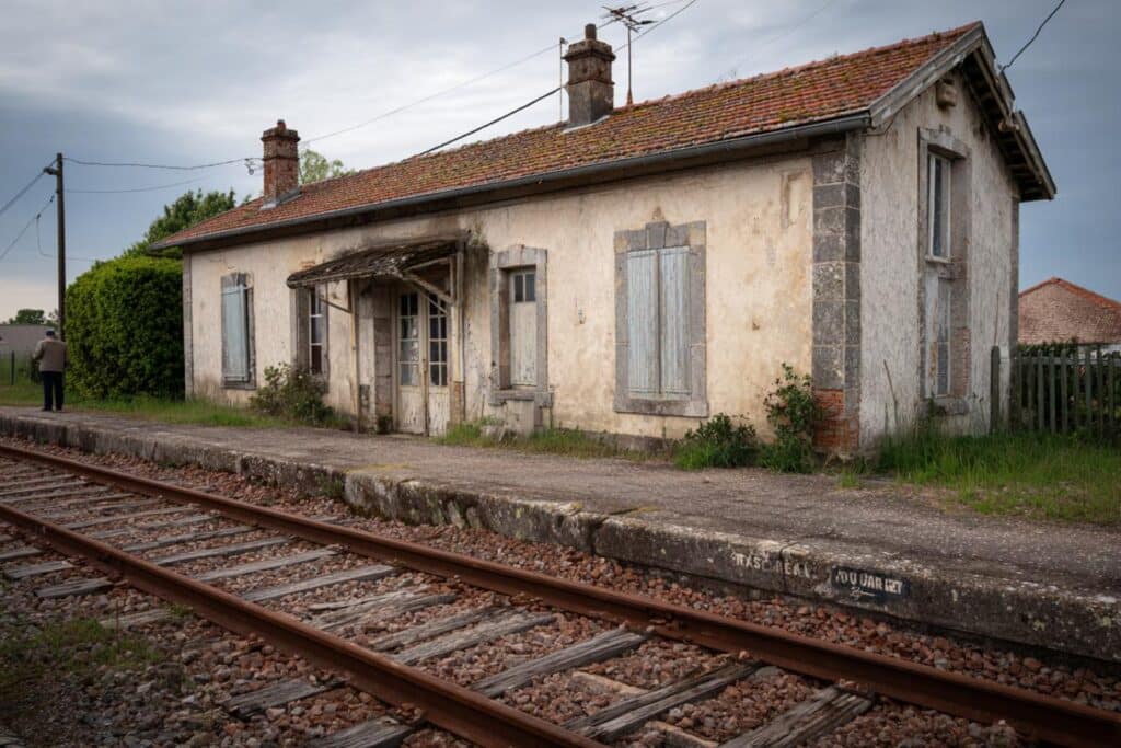 ancienne gare abandonnee vendee
