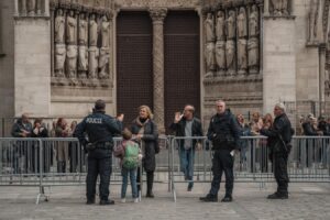 notre dame ceremonie ferme invitations